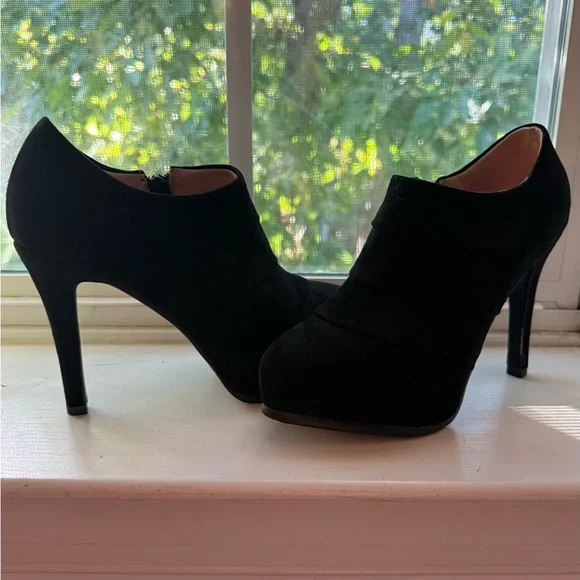 Women's Platform Stiletto 4” Ankle Booties - Size 7 - Picture 1 of 7